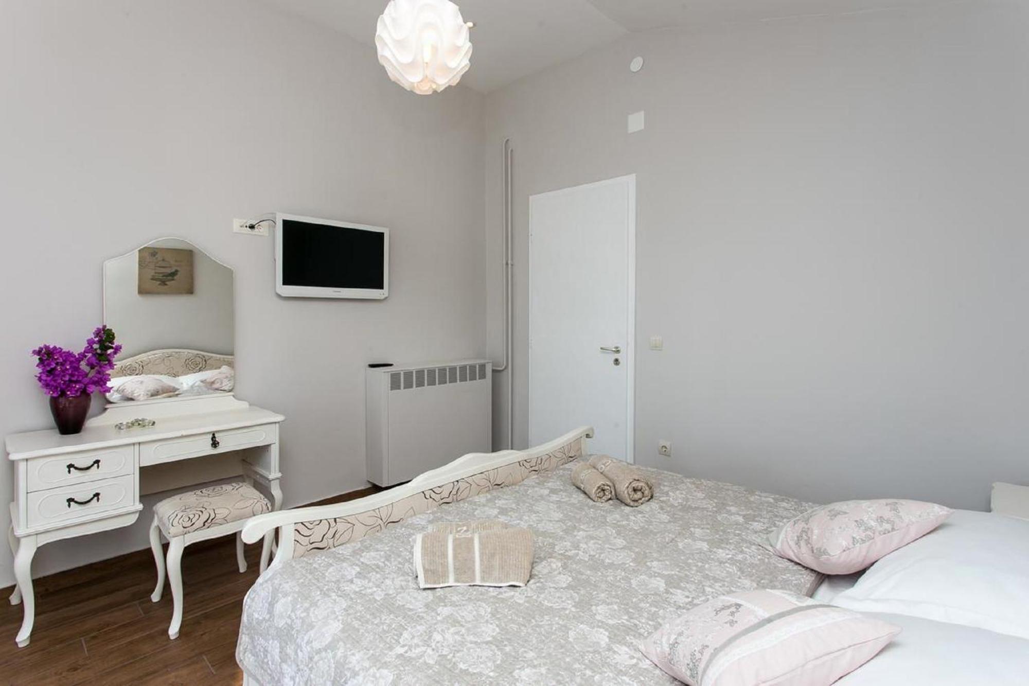 Apartments Villa Mirjana Mlini Zimmer foto